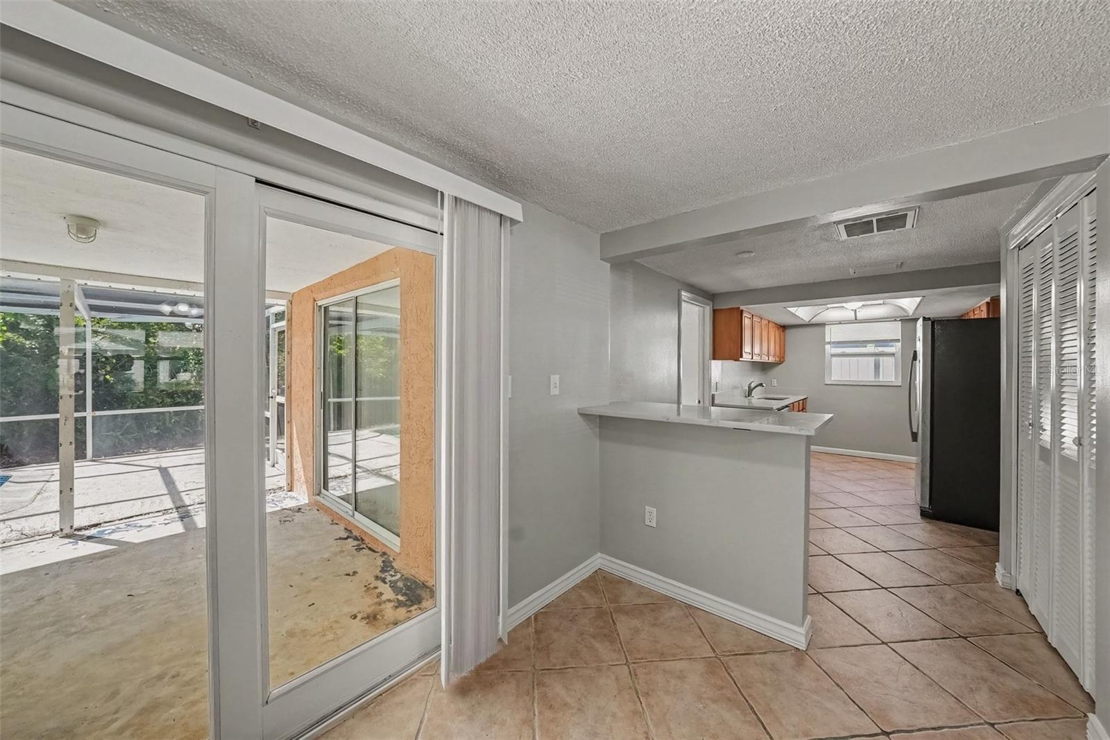 2641 FLINTWOOD DR — photo 6