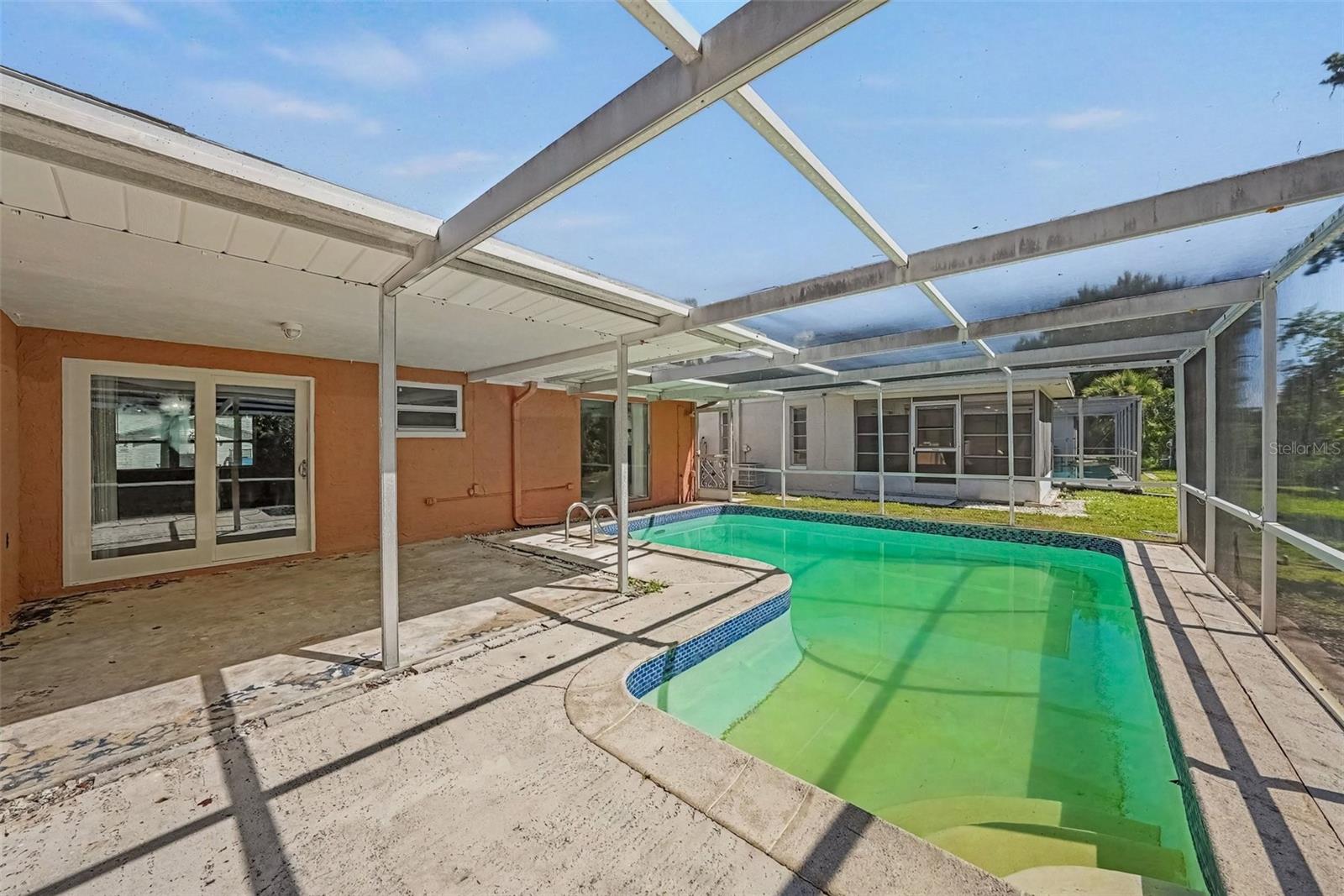 2641 FLINTWOOD DR — photo 18