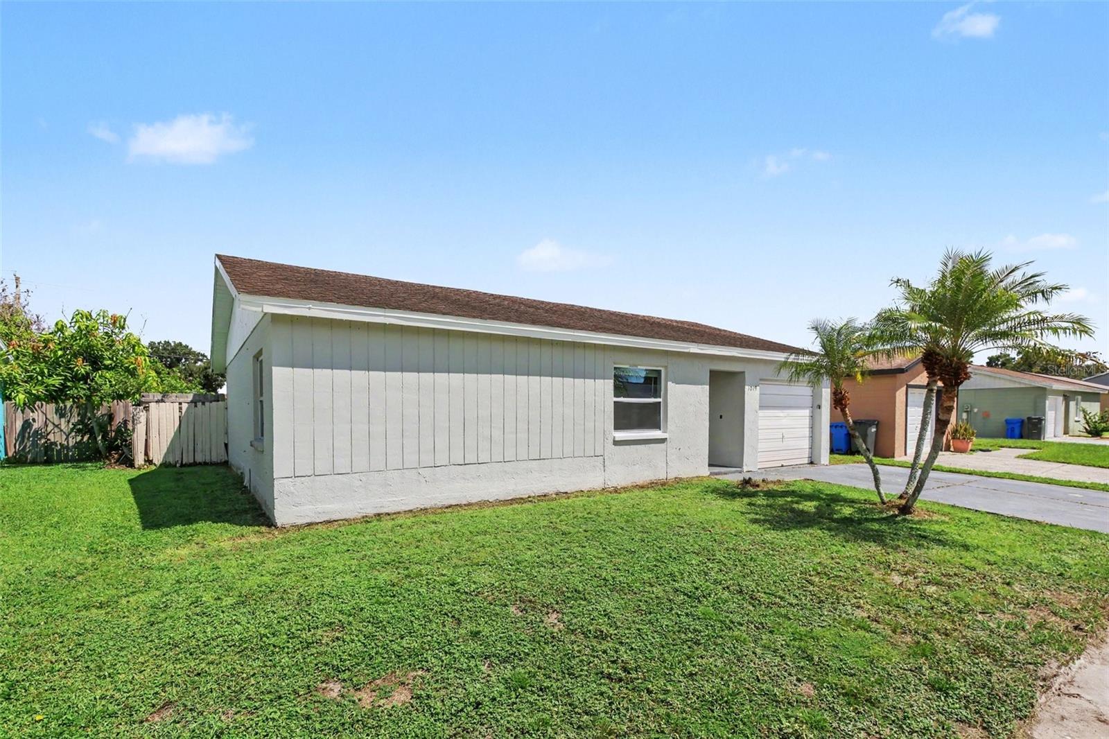 1019 AXLEWOOD CIR — photo 14