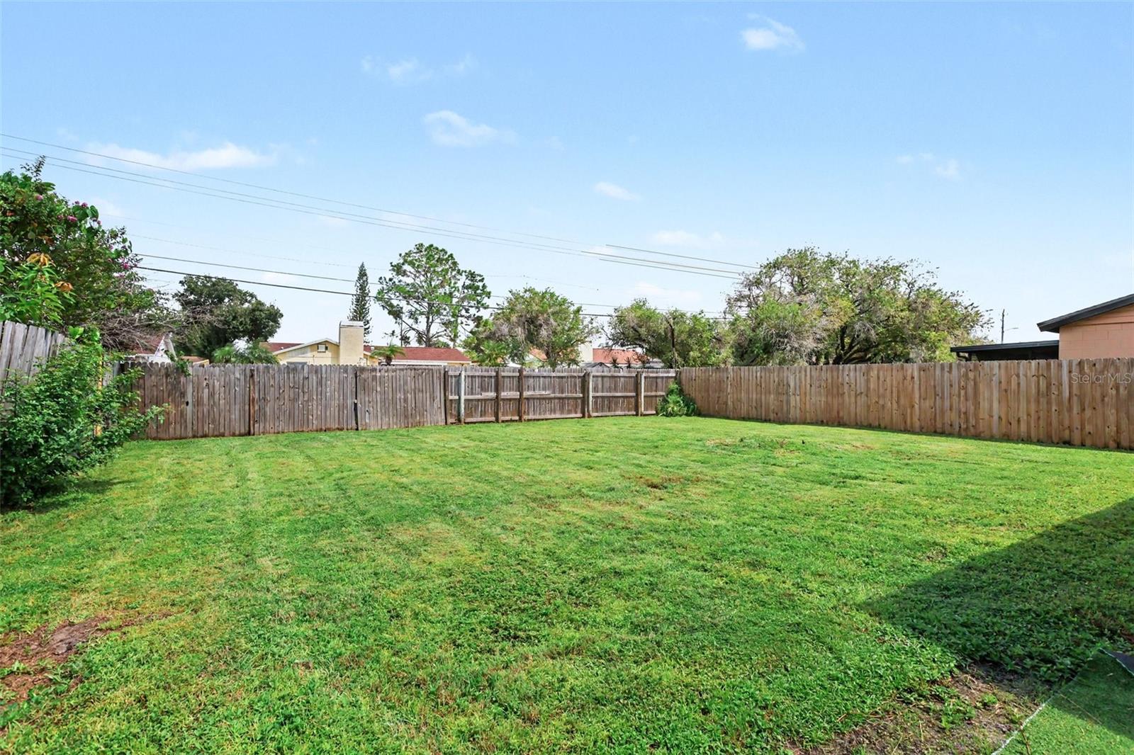 1019 AXLEWOOD CIR — photo 13