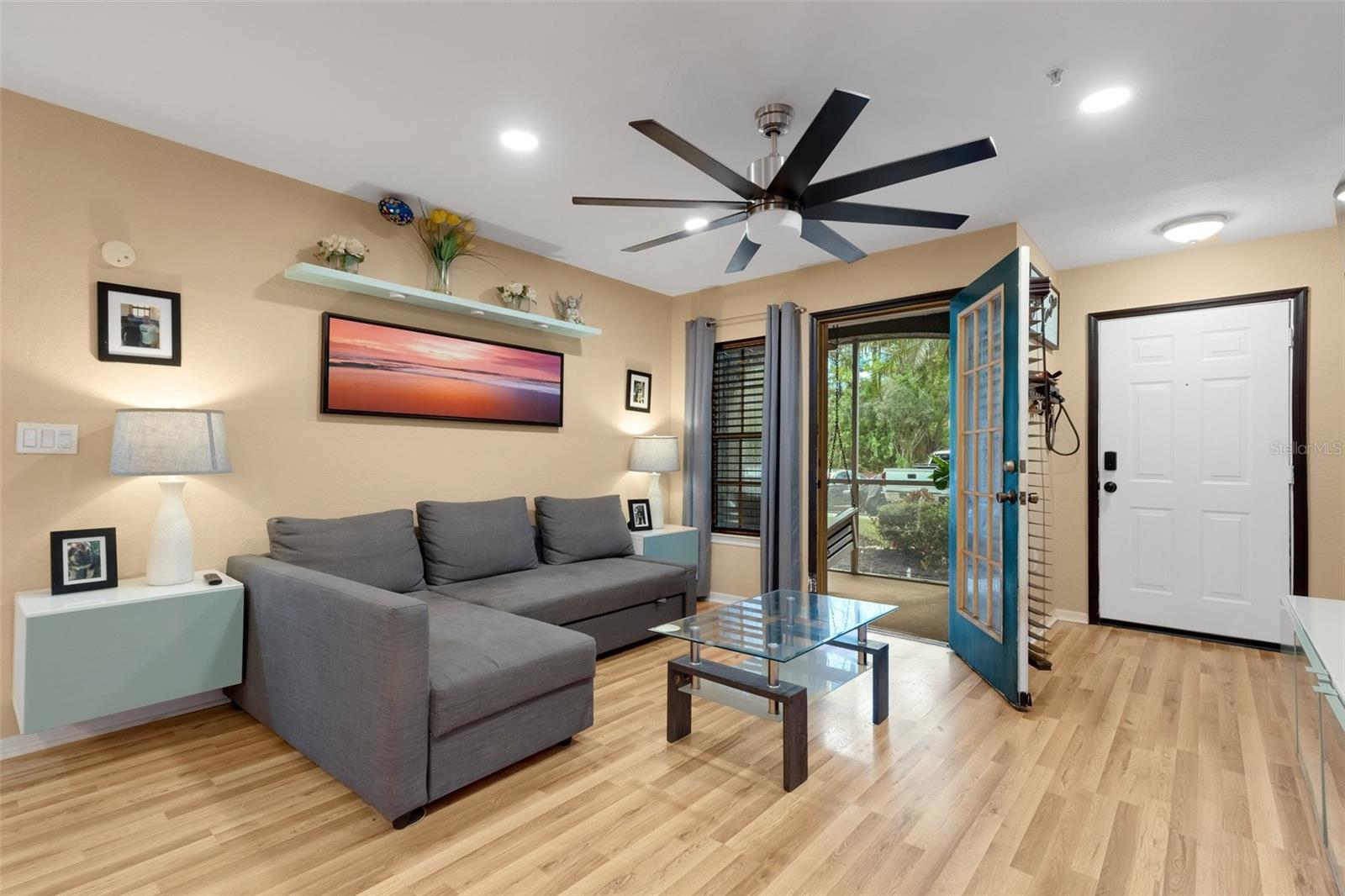 8809 MANOR LOOP #101 — photo 3