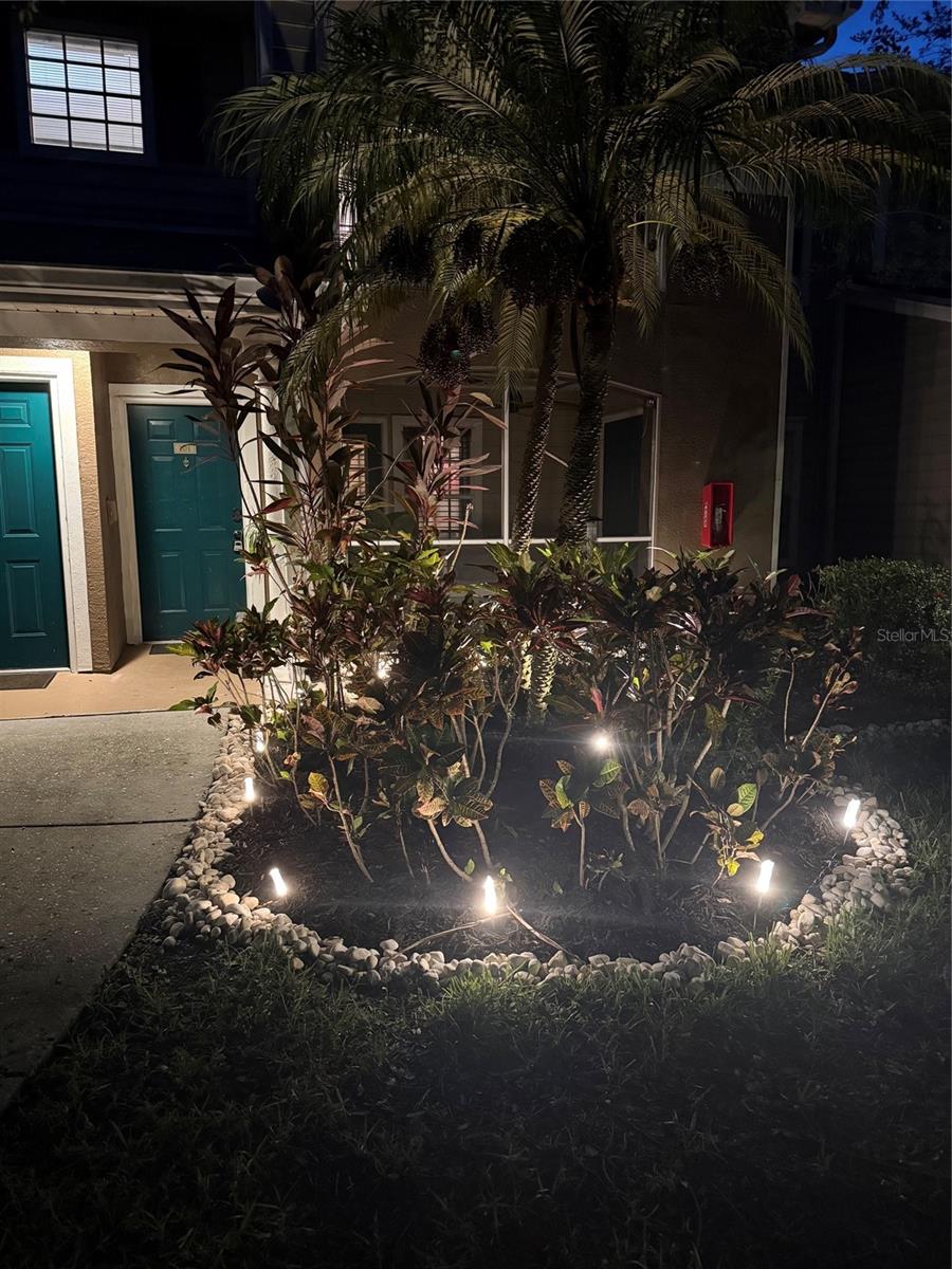 8809 MANOR LOOP #101 — photo 42