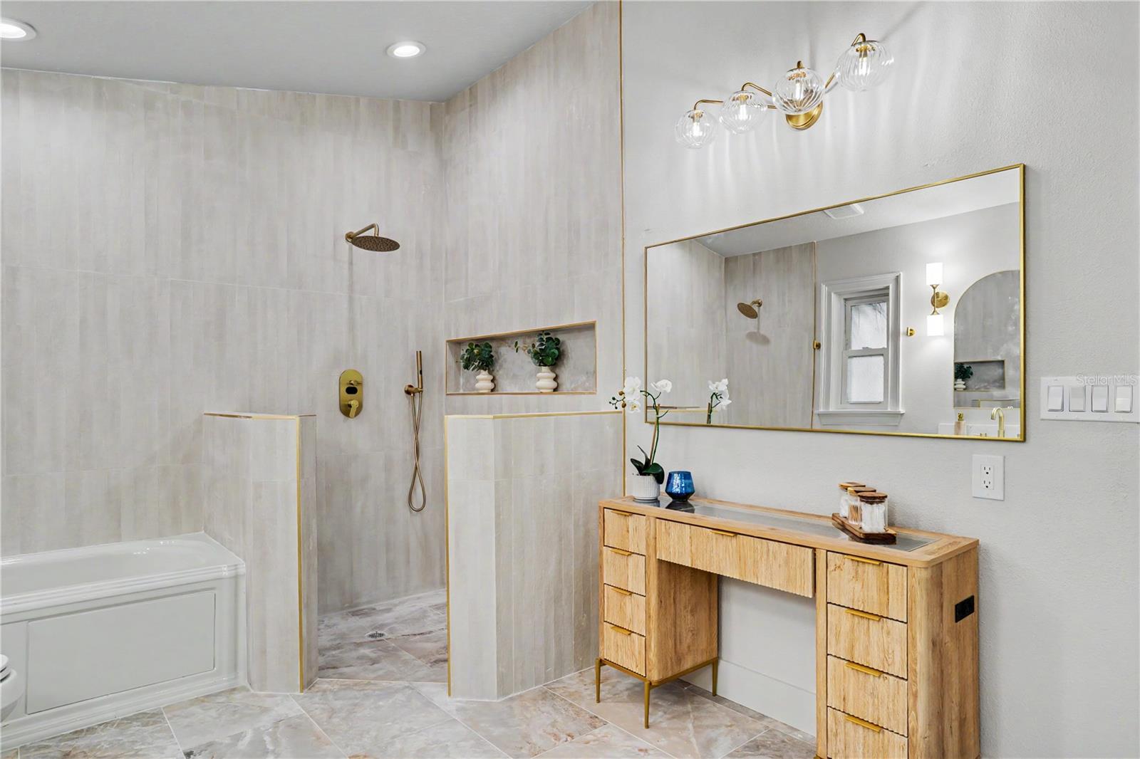 12511 PALOMINO CT — photo 37