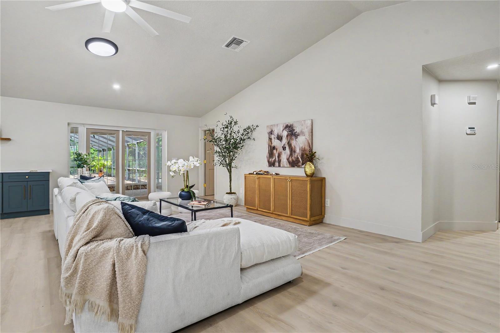 12511 PALOMINO CT — photo 8