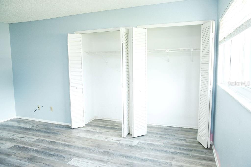 5726 TIMBER LAKE DR — photo 16