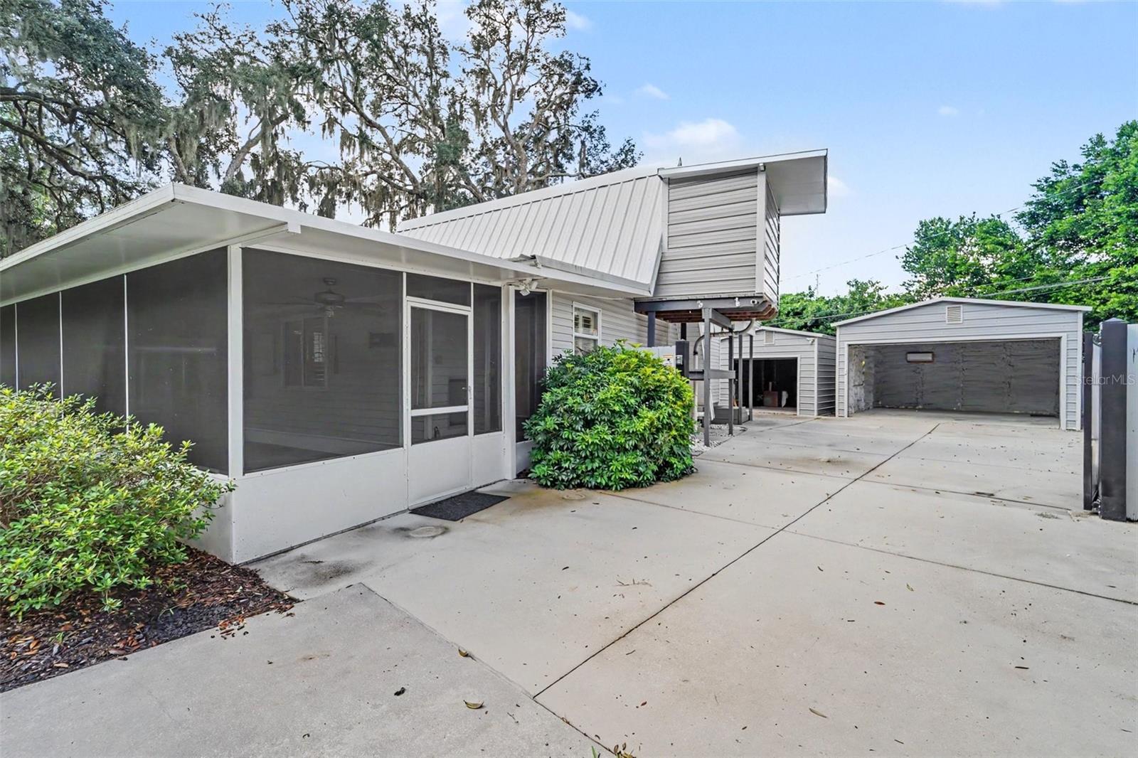 1817 BEACHWAY LN — photo 6