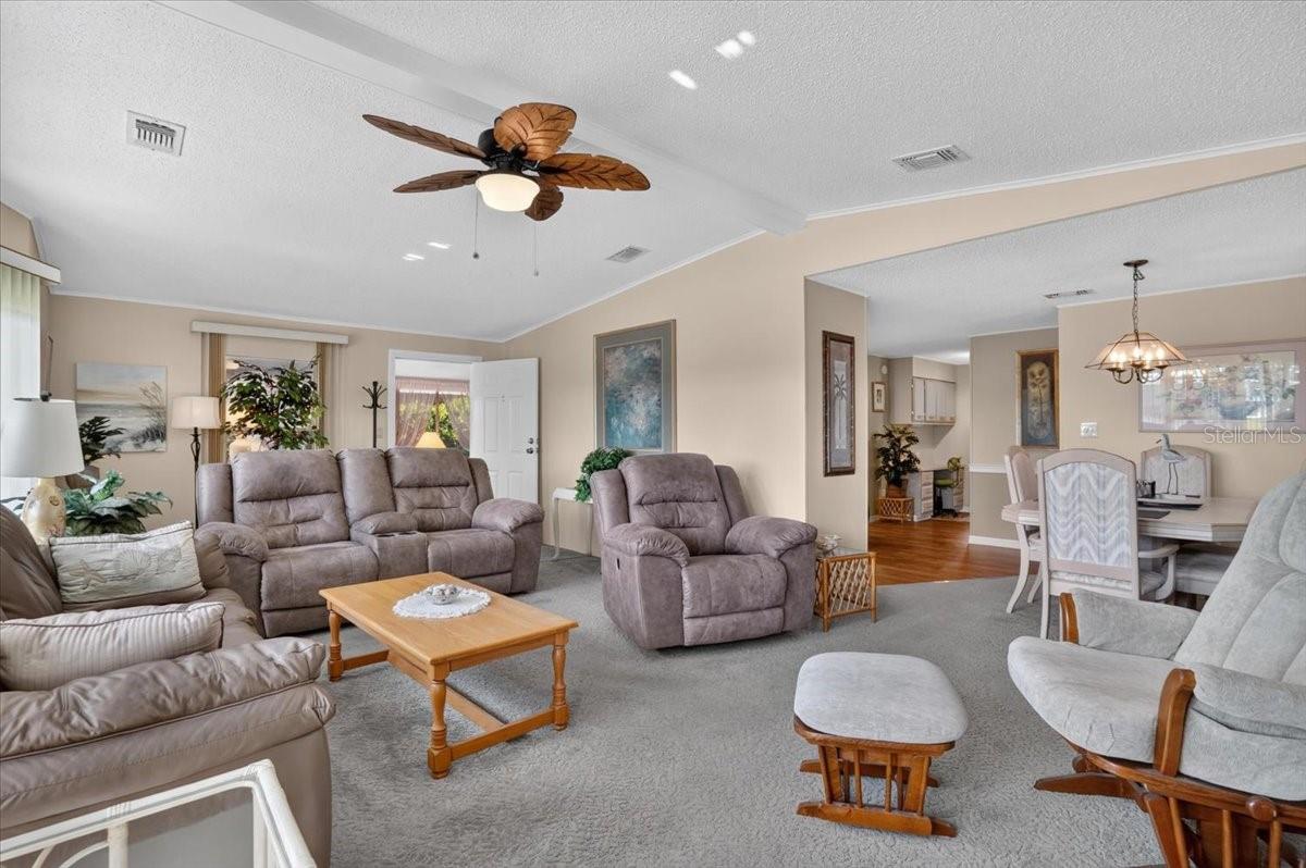 8534 IMPERIAL CIR — photo 23