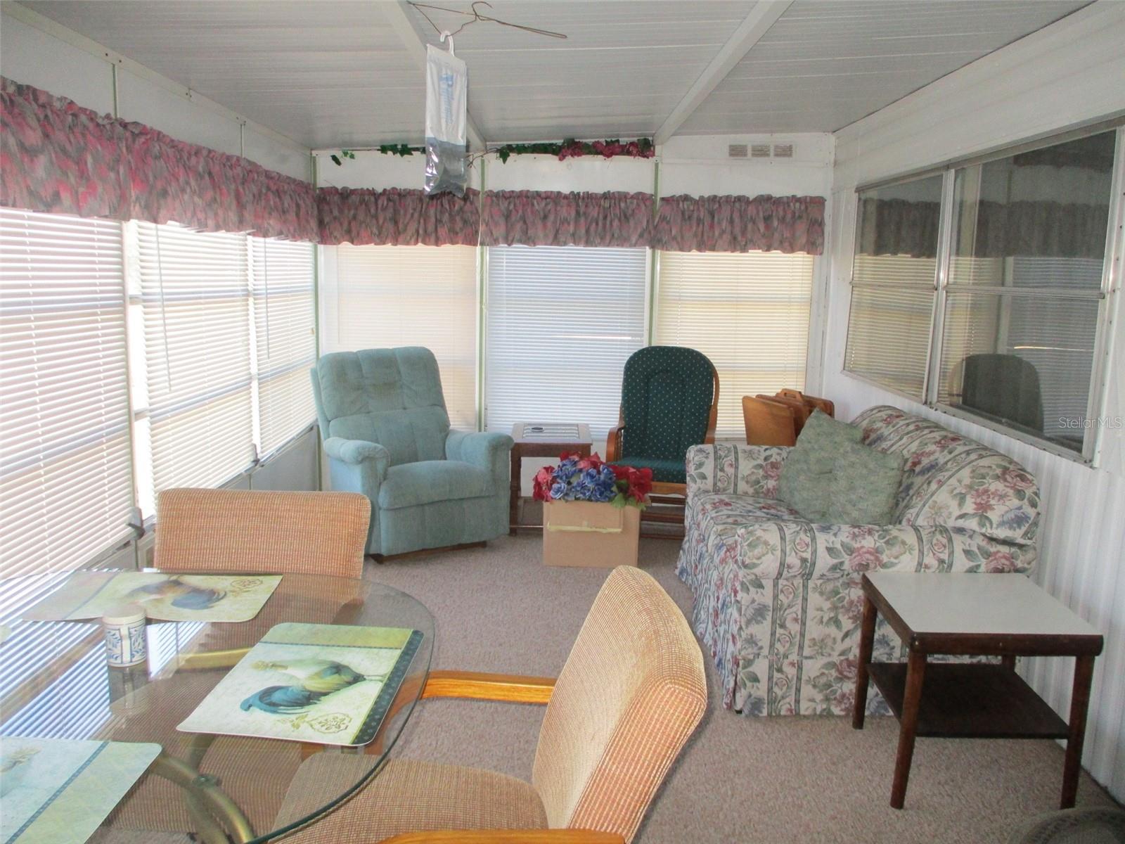 3718 CASTLE DR — photo 21