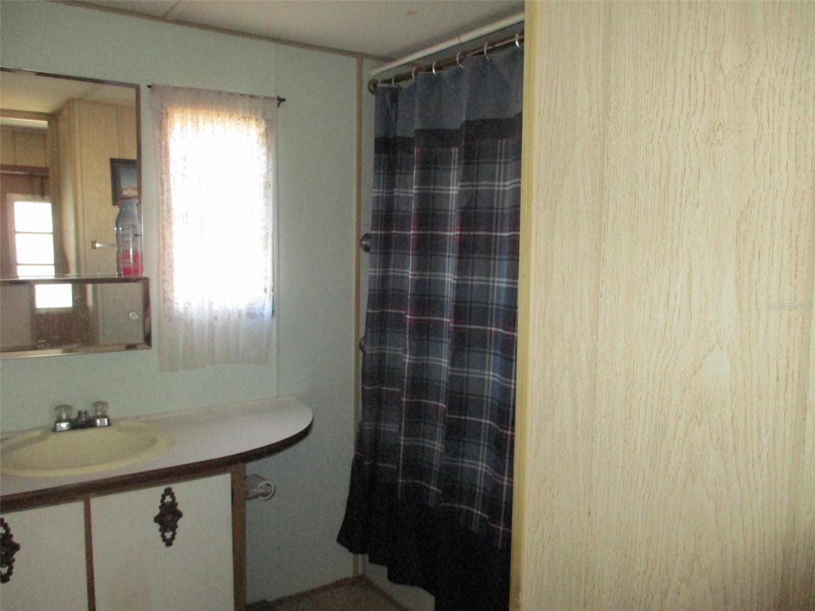 3718 CASTLE DR — photo 15