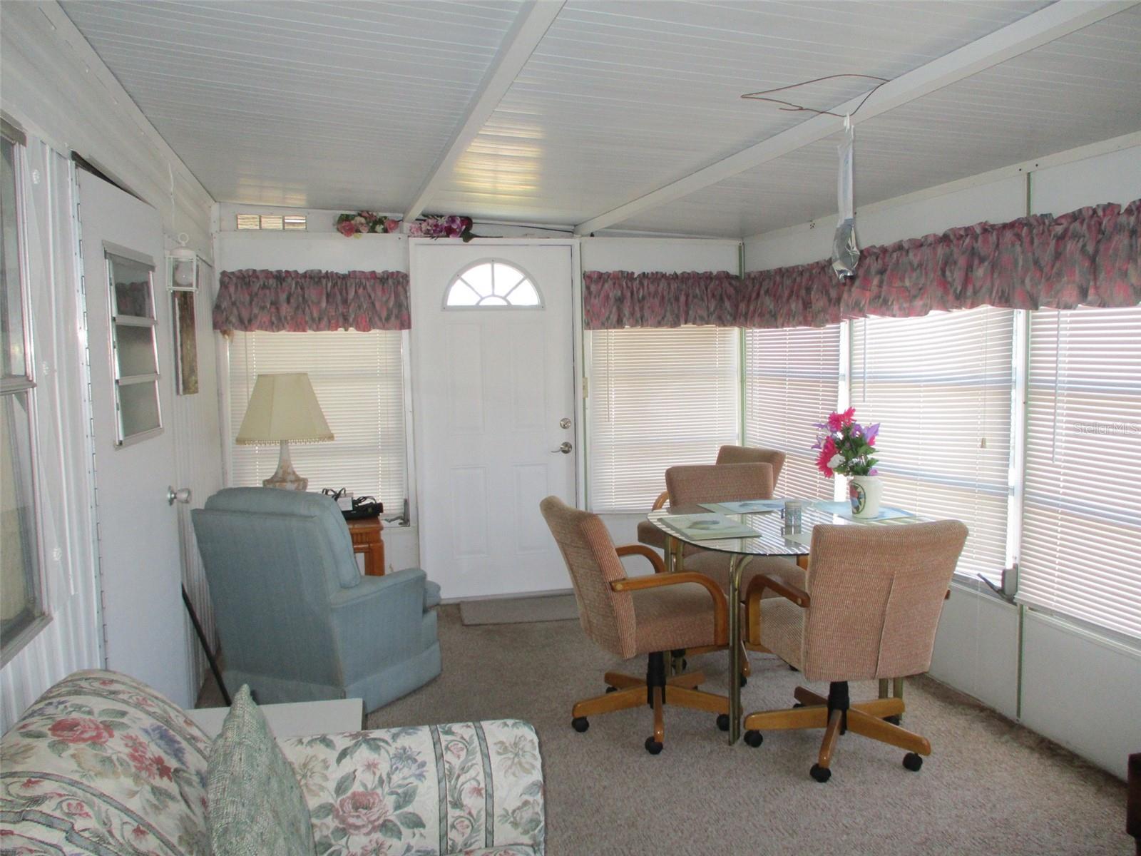 3718 CASTLE DR — photo 20