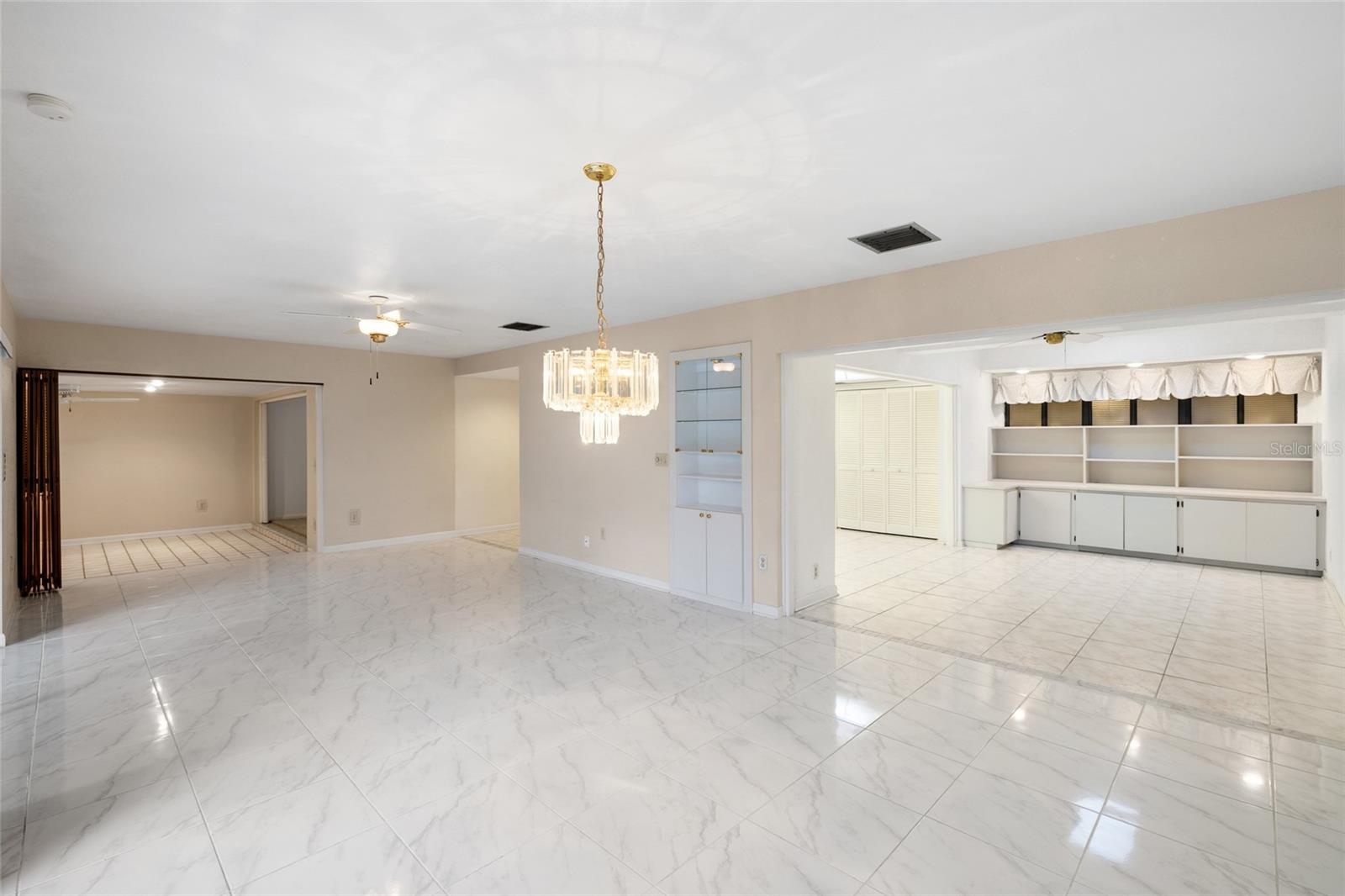 14225 CYPRESS CIR #14225 — photo 10