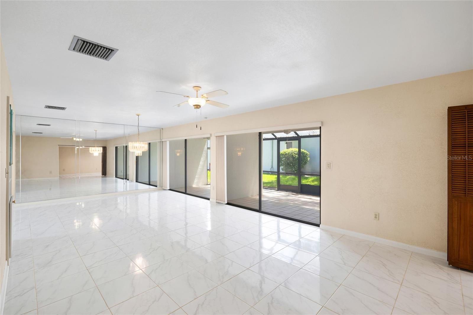 14225 CYPRESS CIR #14225 — photo 8