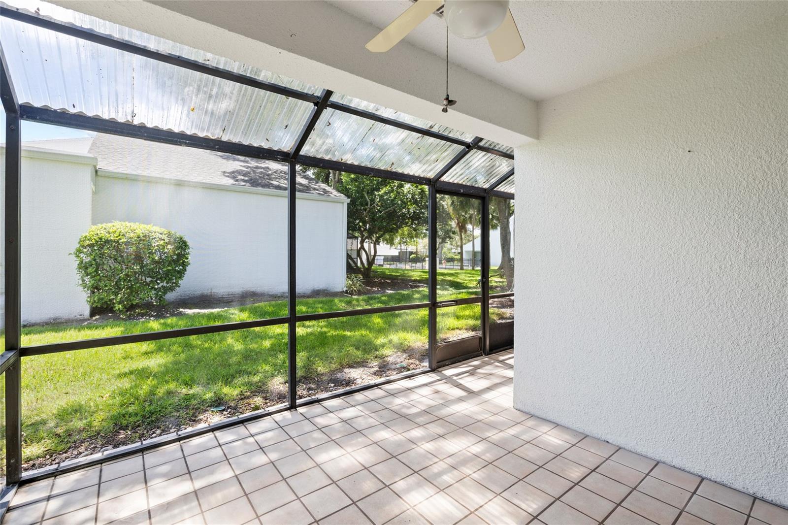 14225 CYPRESS CIR #14225 — photo 35