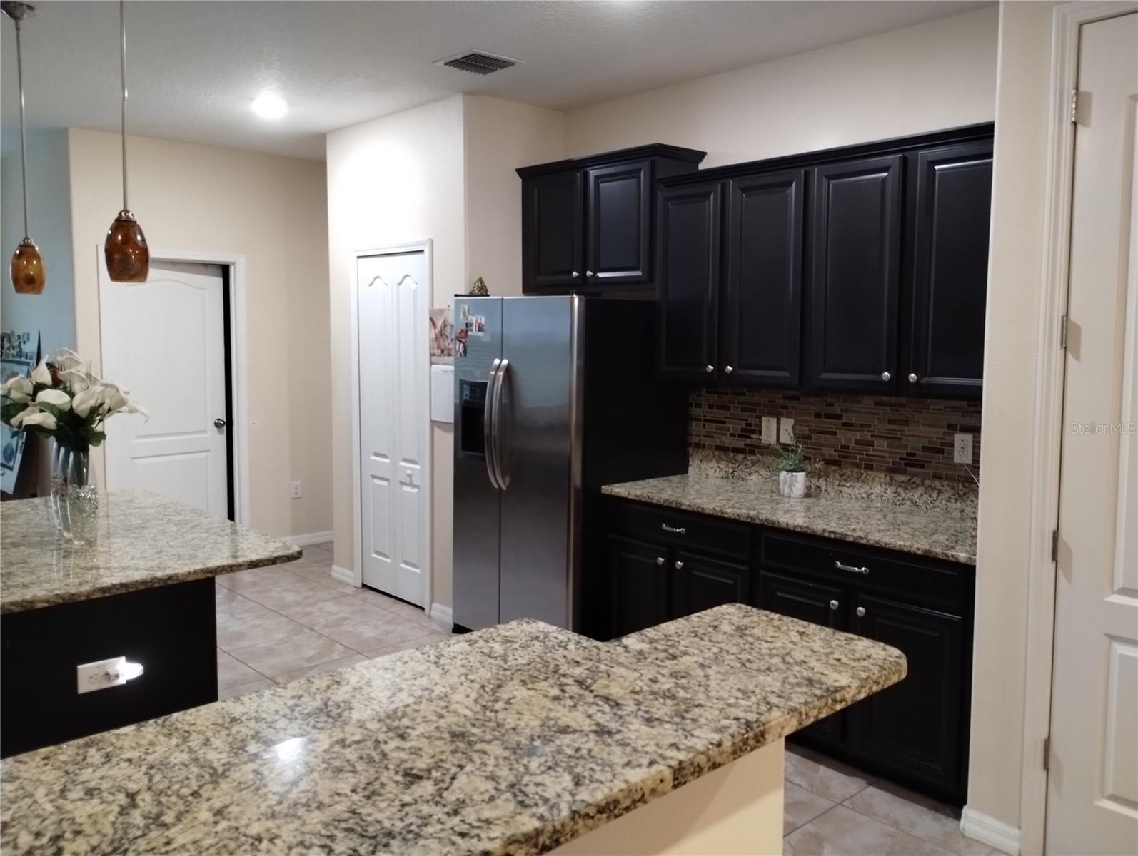 12722 DRAKEFIELD DR — photo 6