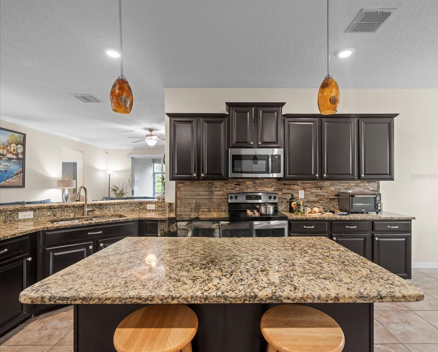 12722 DRAKEFIELD DR — photo 7