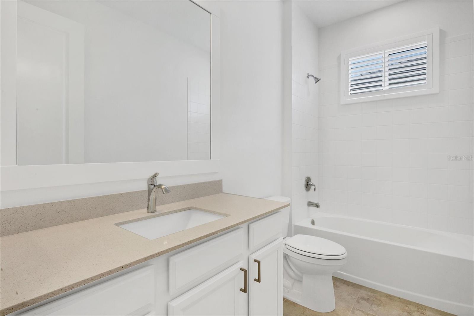 8177 STERNWAY RD — photo 21