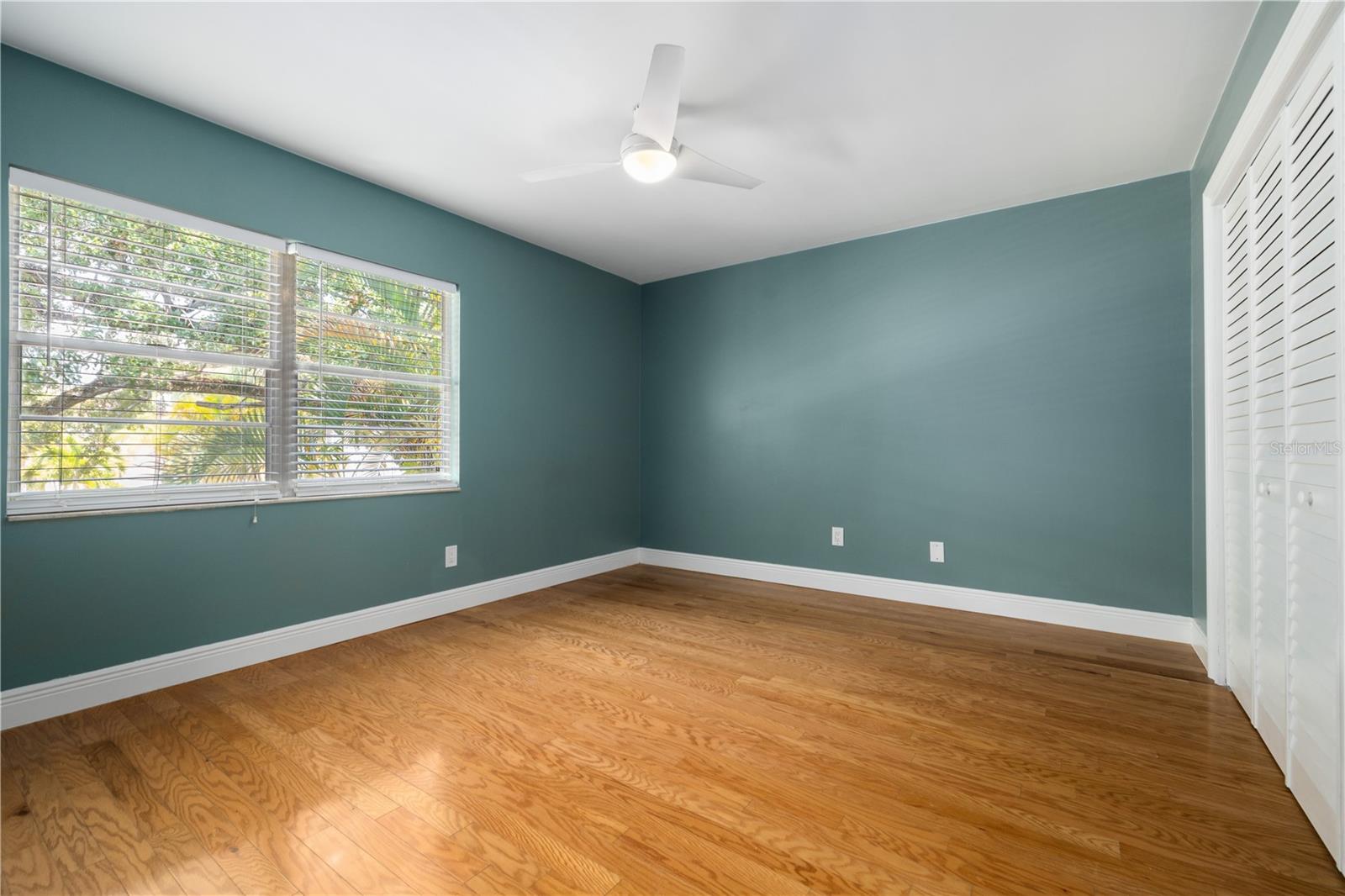 310 S CHURCH AVE — photo 13