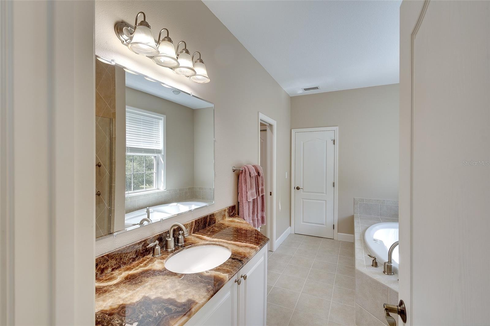 6200 VERNA RD — photo 32