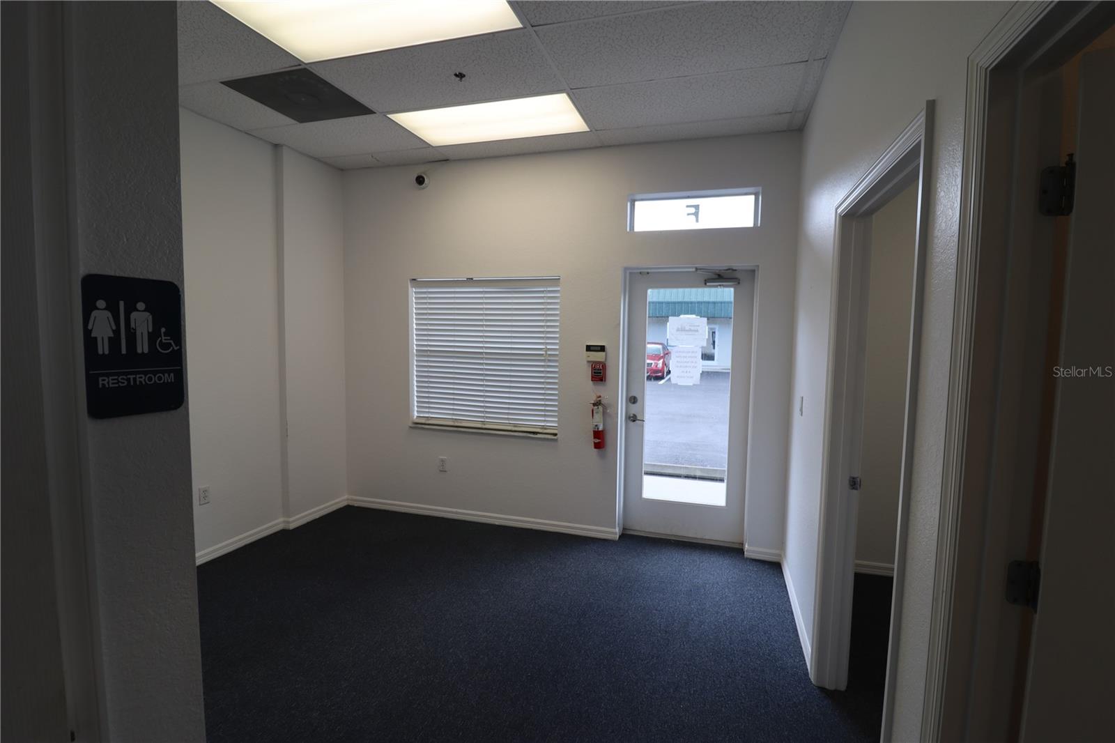 144 TRIPLE DIAMOND BLVD #F — photo 3