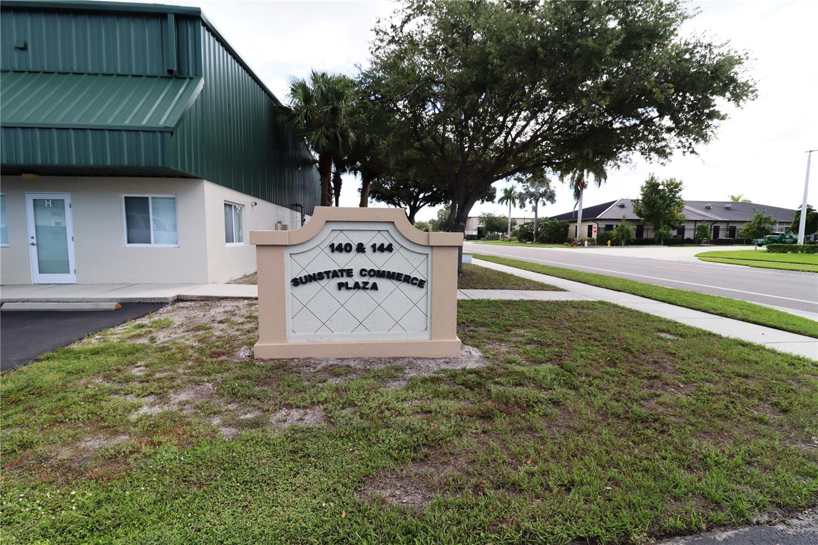 144 TRIPLE DIAMOND BLVD #F — photo 12