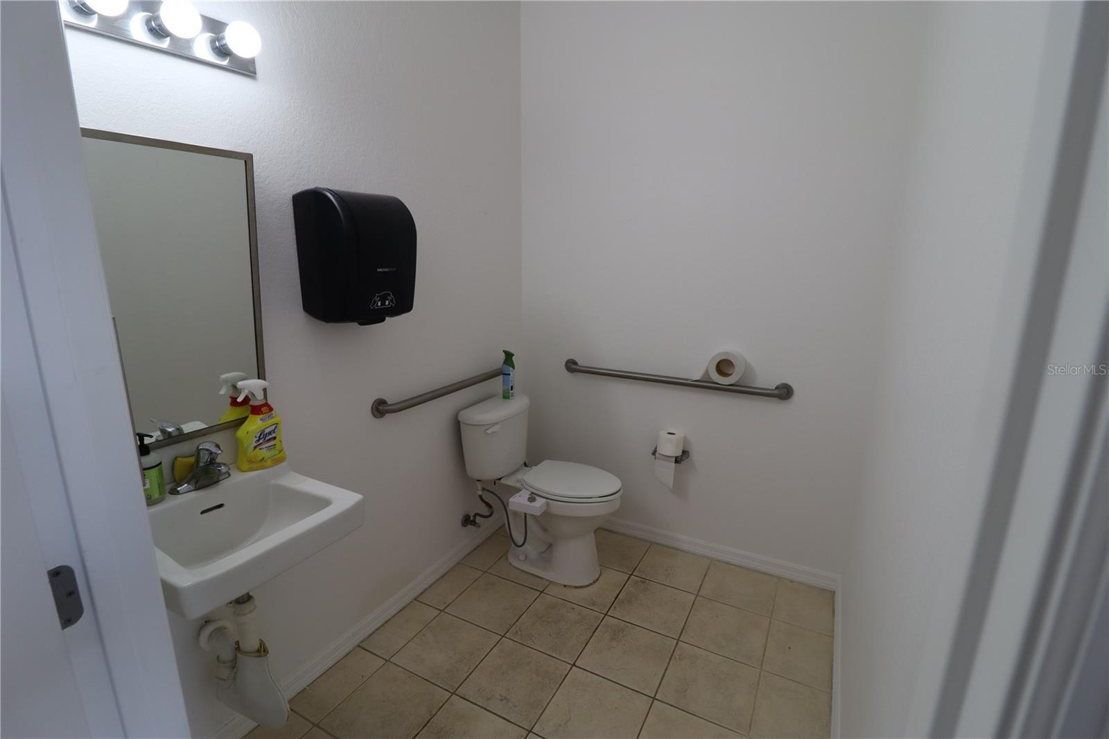 144 TRIPLE DIAMOND BLVD #F — photo 9