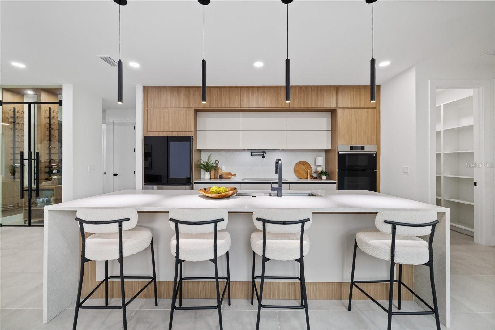 3107 W BEACH ST — photo 21