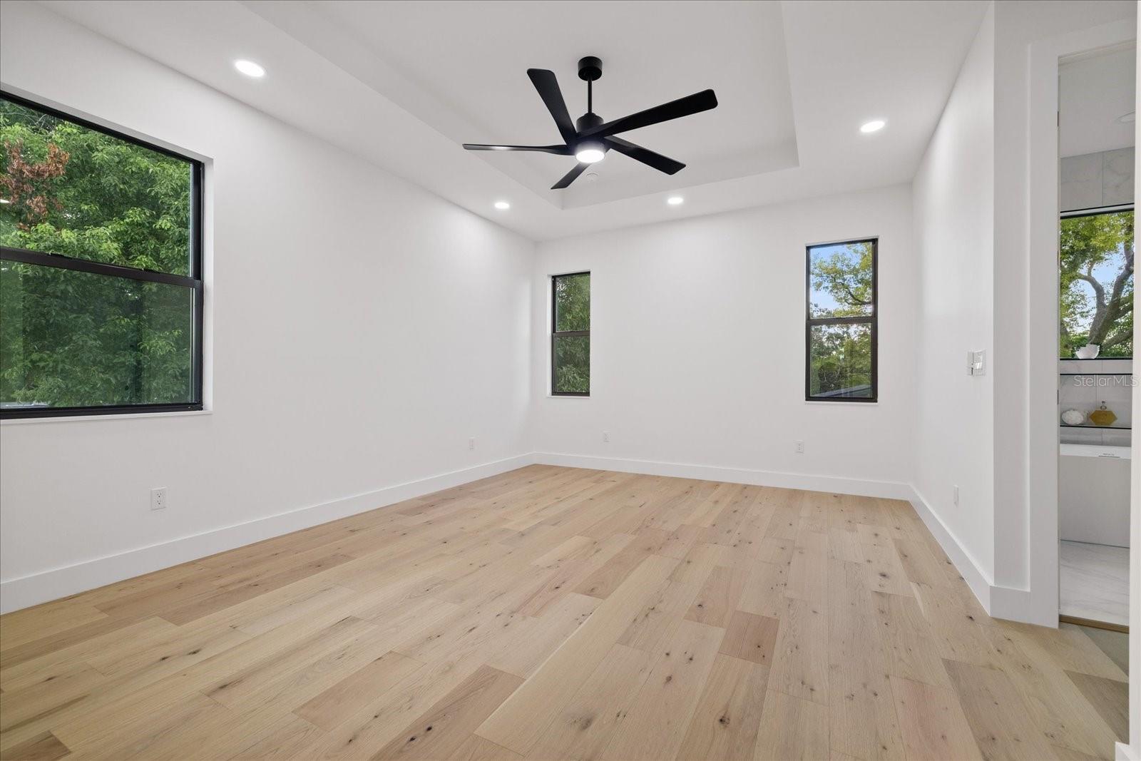3107 W BEACH ST — photo 58