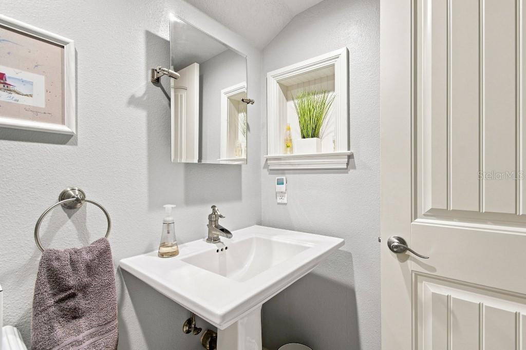 8643 PIPER LN — photo 67