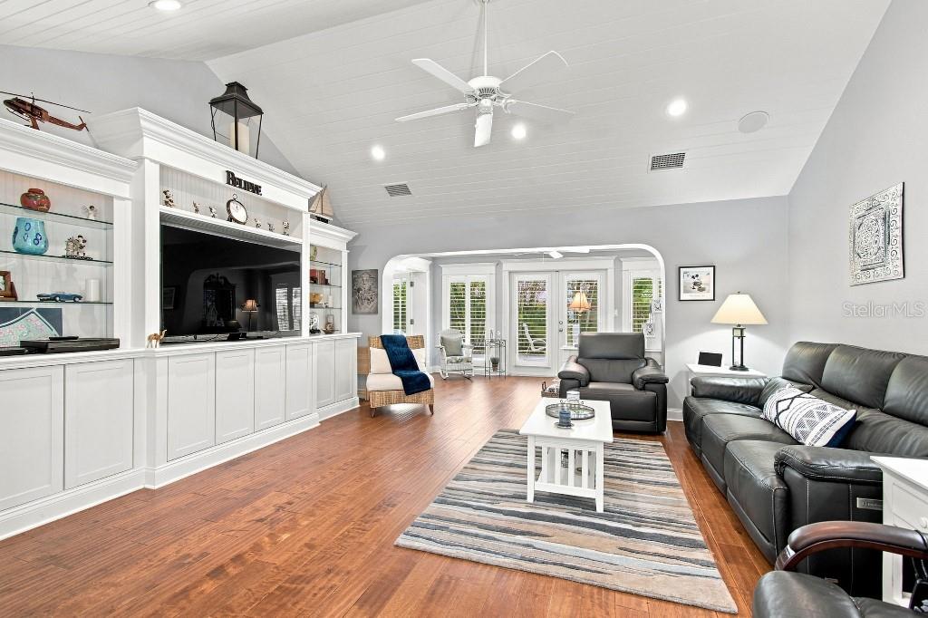 8643 PIPER LN — photo 31