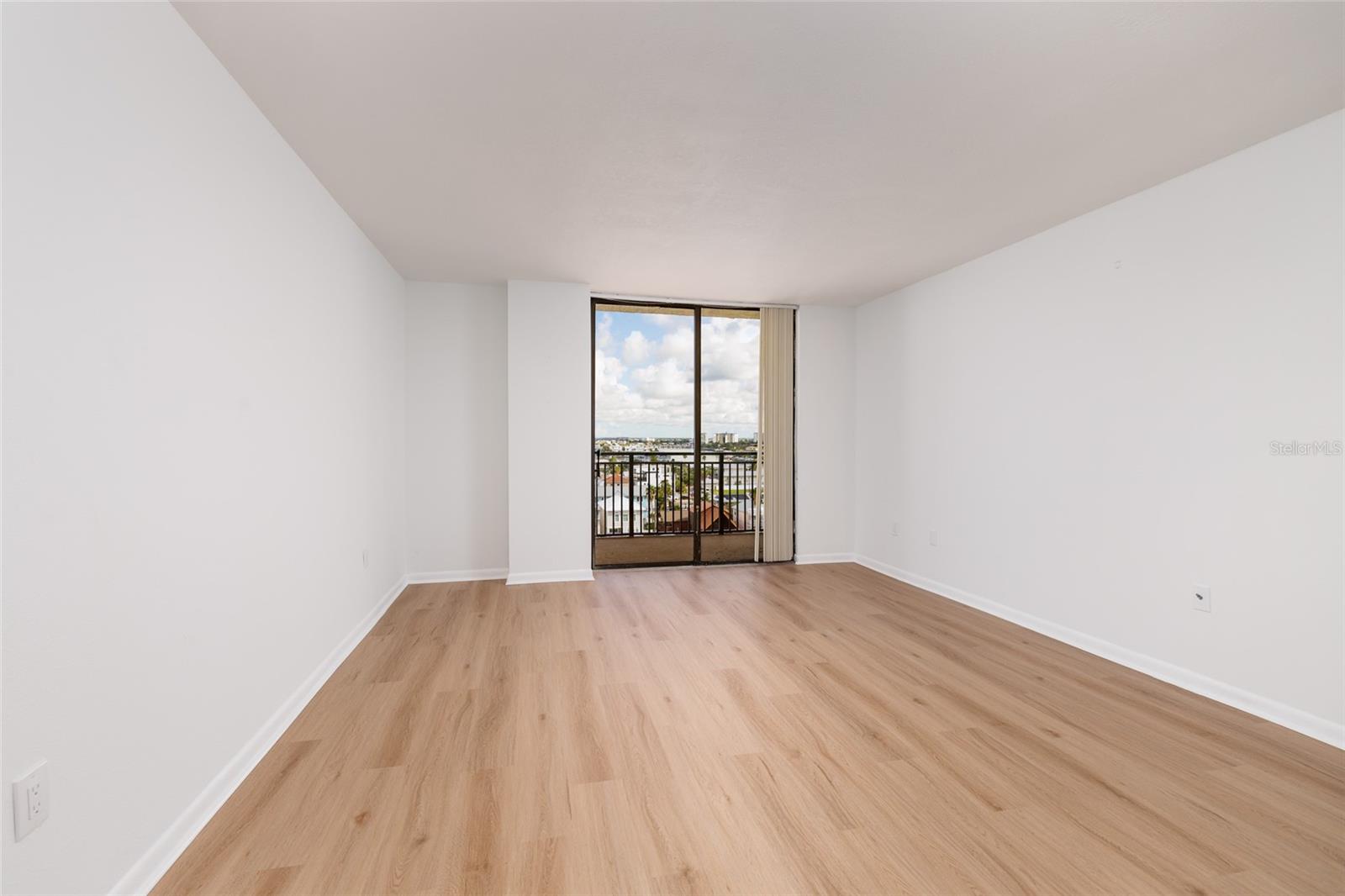 7650 BAYSHORE DR #805 — photo 25