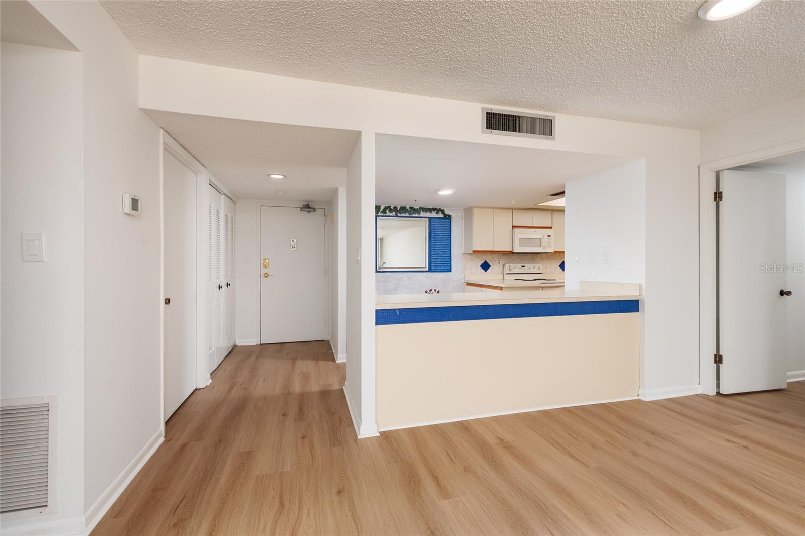 7650 BAYSHORE DR #805 — photo 11