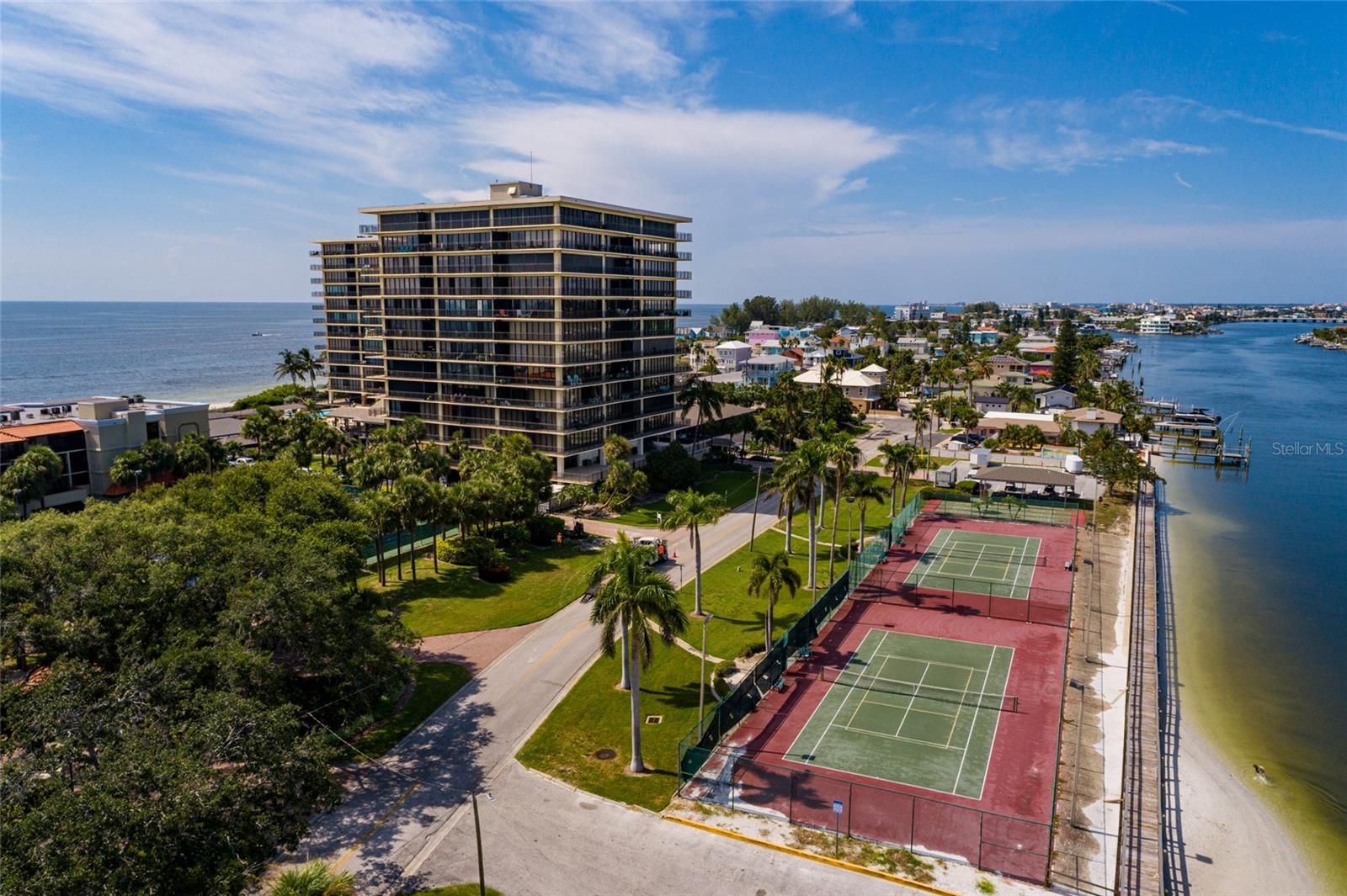 7650 BAYSHORE DR #805 — photo 41