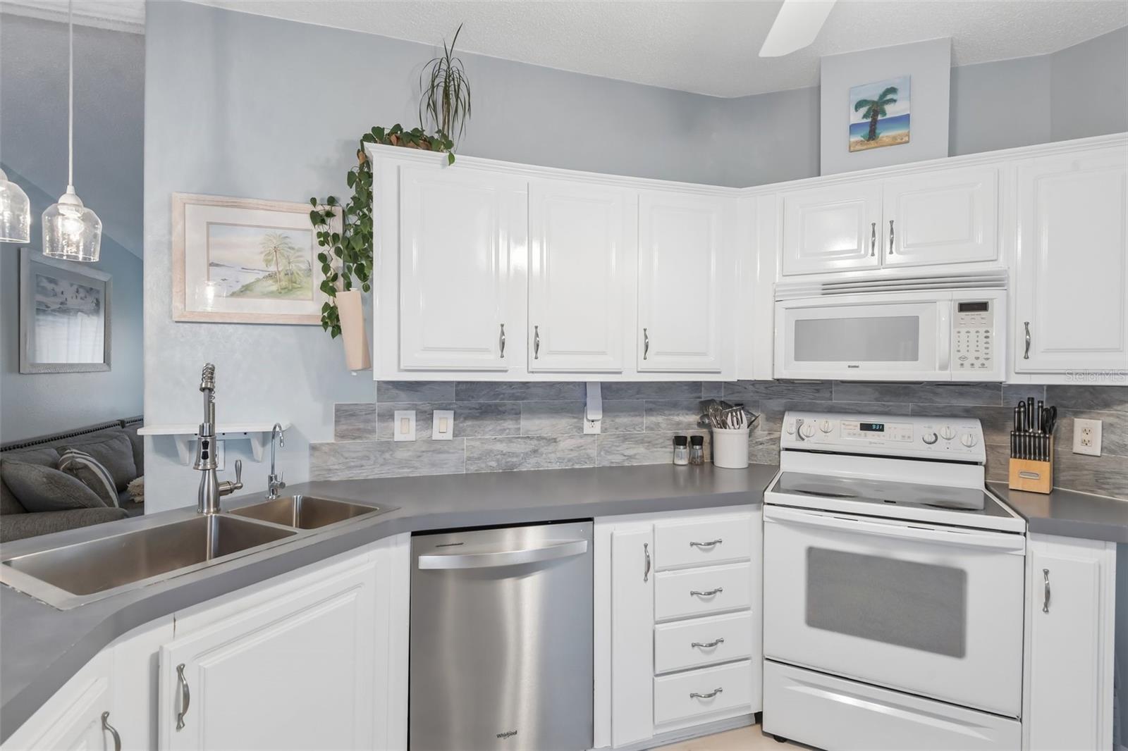 507 RIVER VIEW LN — photo 18