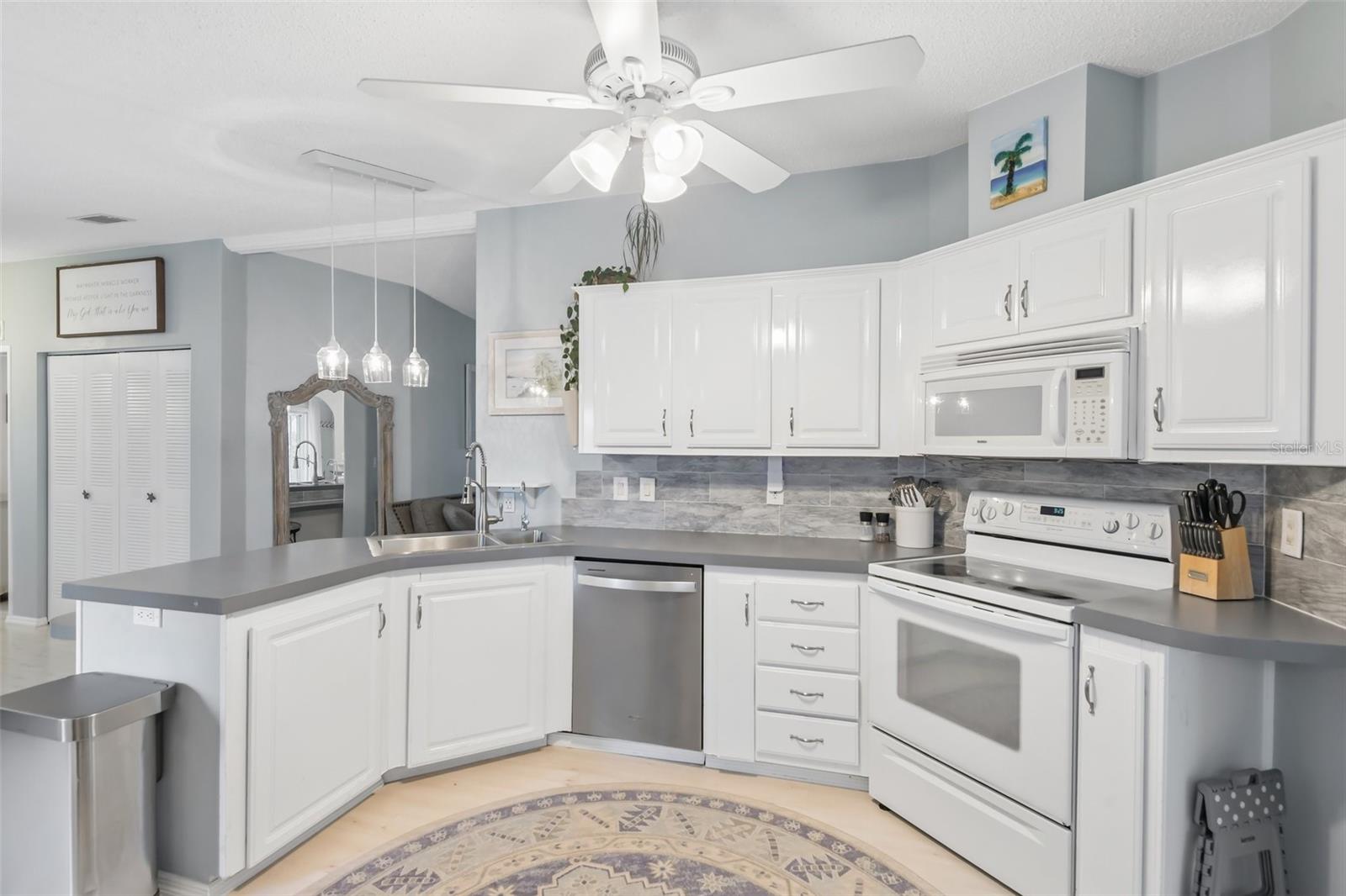 507 RIVER VIEW LN — photo 16