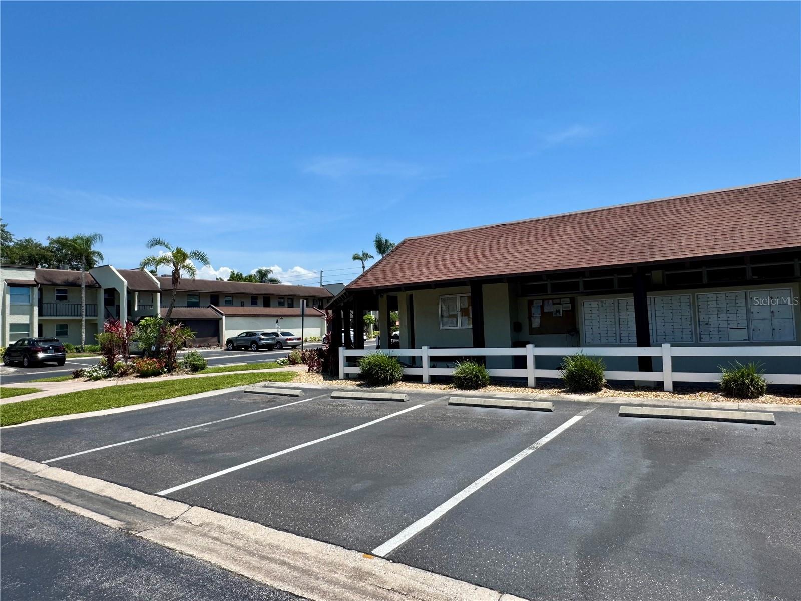 1100 E BAY DR #3 — photo 31