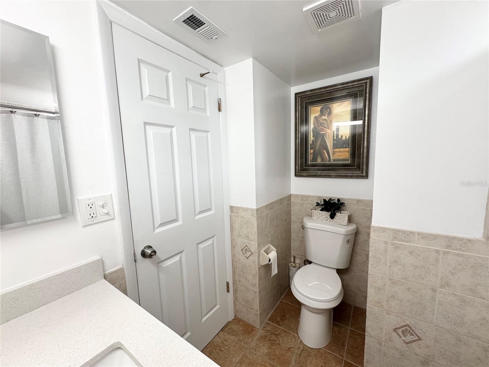 1100 E BAY DR #3 — photo 22