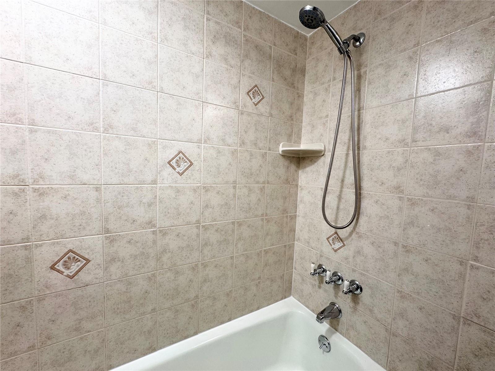 1100 E BAY DR #3 — photo 21