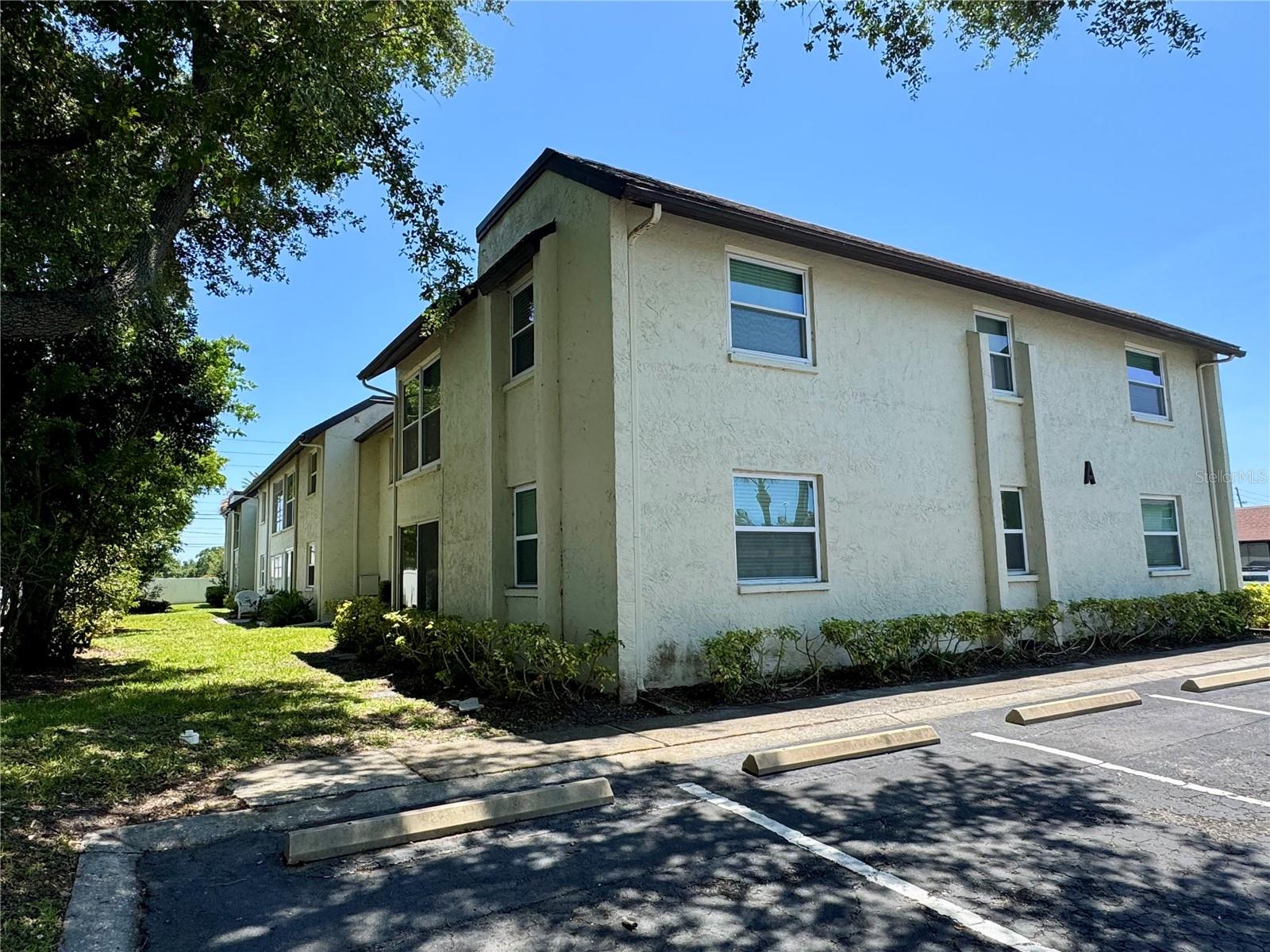 1100 E BAY DR #3 — photo 30