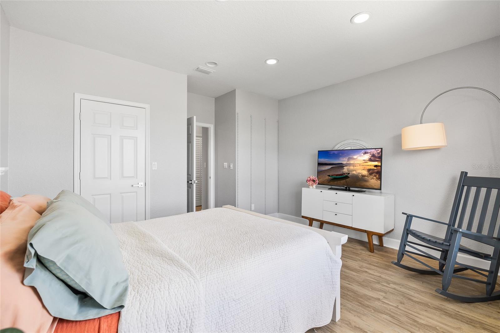 2106 PELICAN CT — photo 40