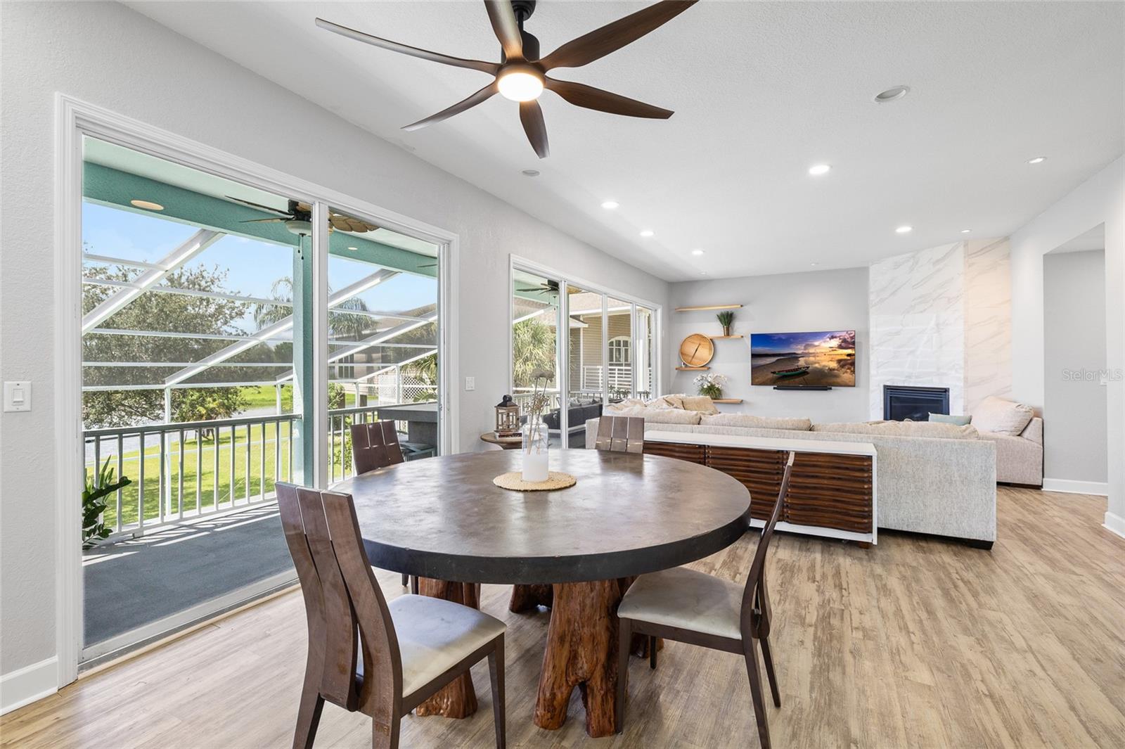 2106 PELICAN CT — photo 15