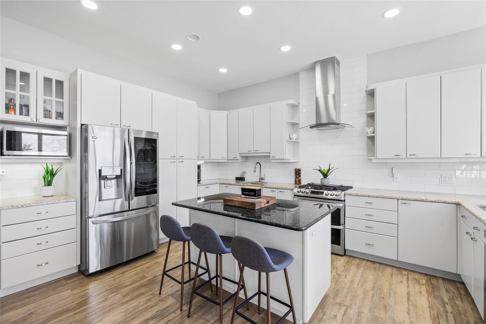 2106 PELICAN CT — photo 17
