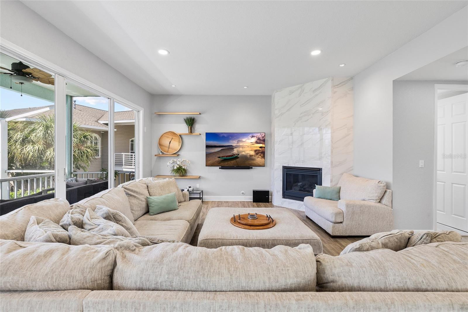 2106 PELICAN CT — photo 11