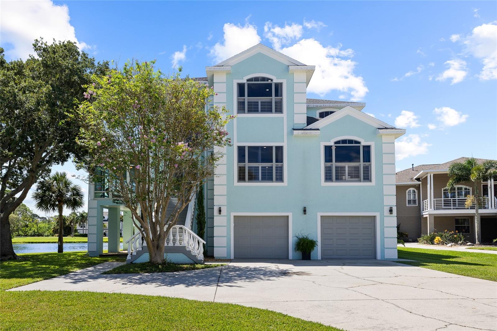 2106 PELICAN CT — photo 2