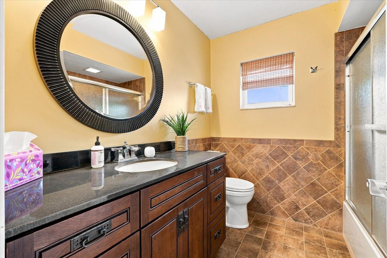 2334 TROPICAL SHORES DR SE — photo 31