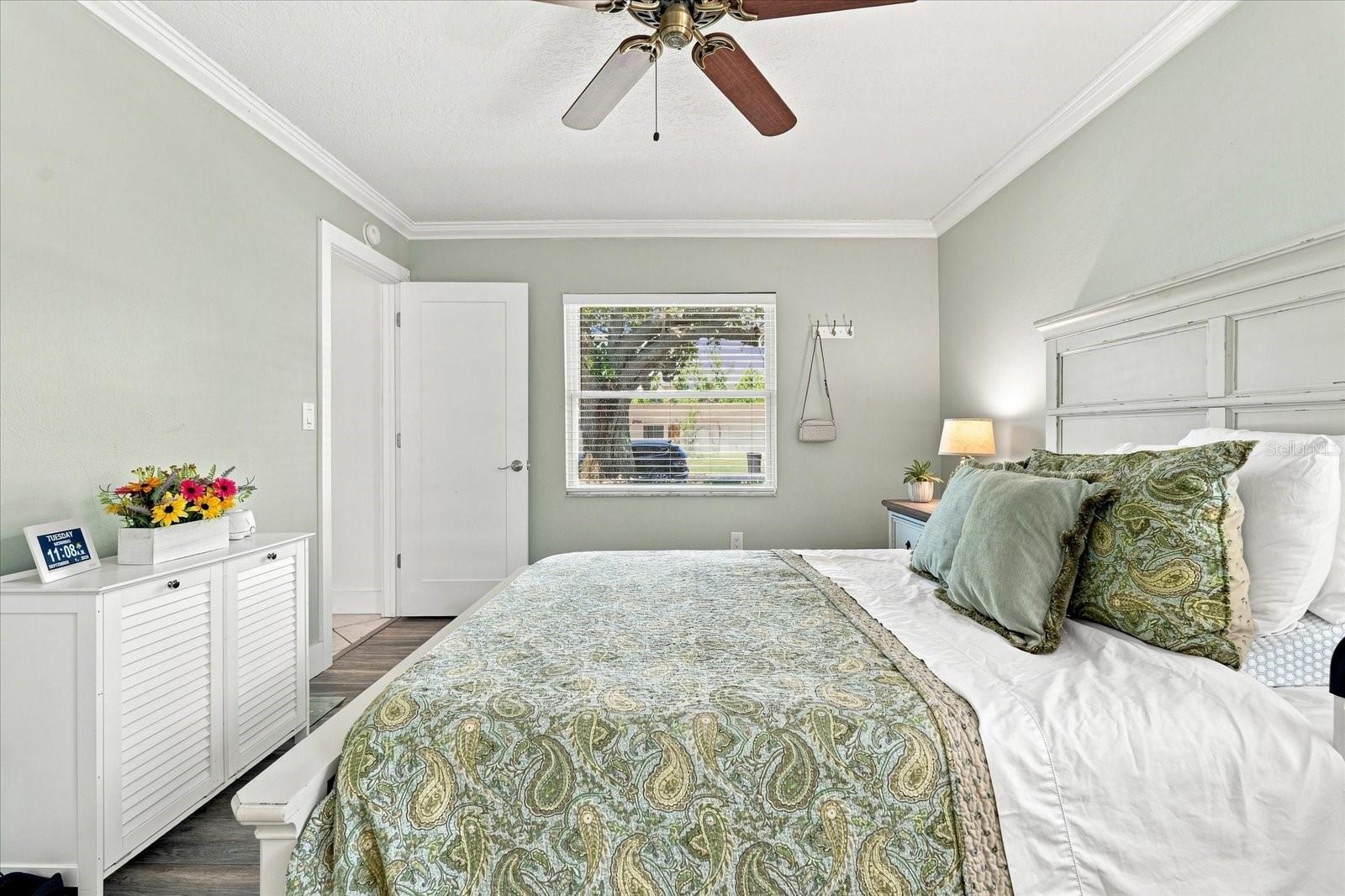 2334 TROPICAL SHORES DR SE — photo 23