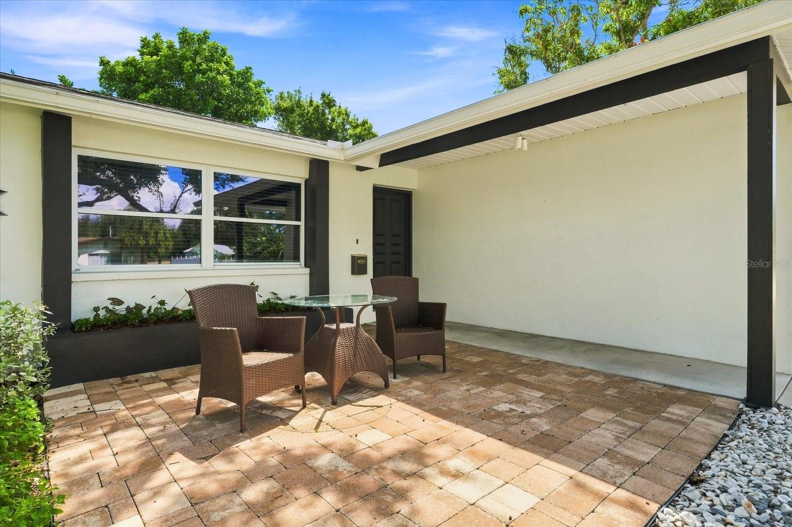 2334 TROPICAL SHORES DR SE — photo 8