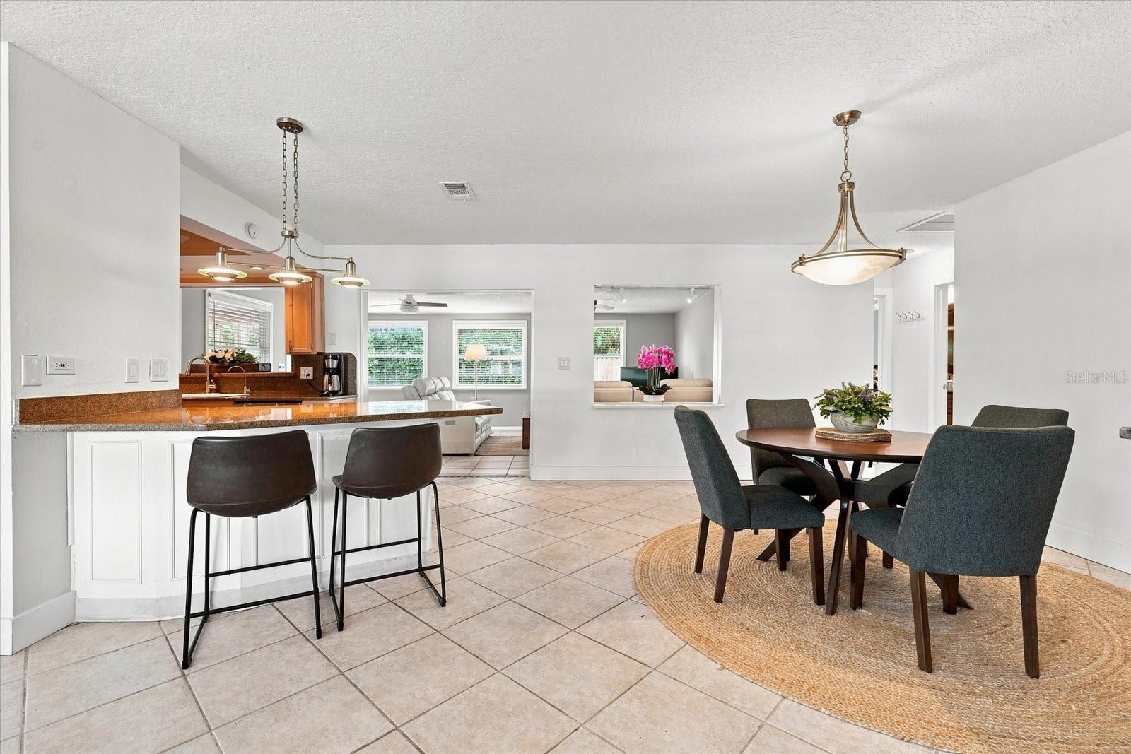 2334 TROPICAL SHORES DR SE — photo 11