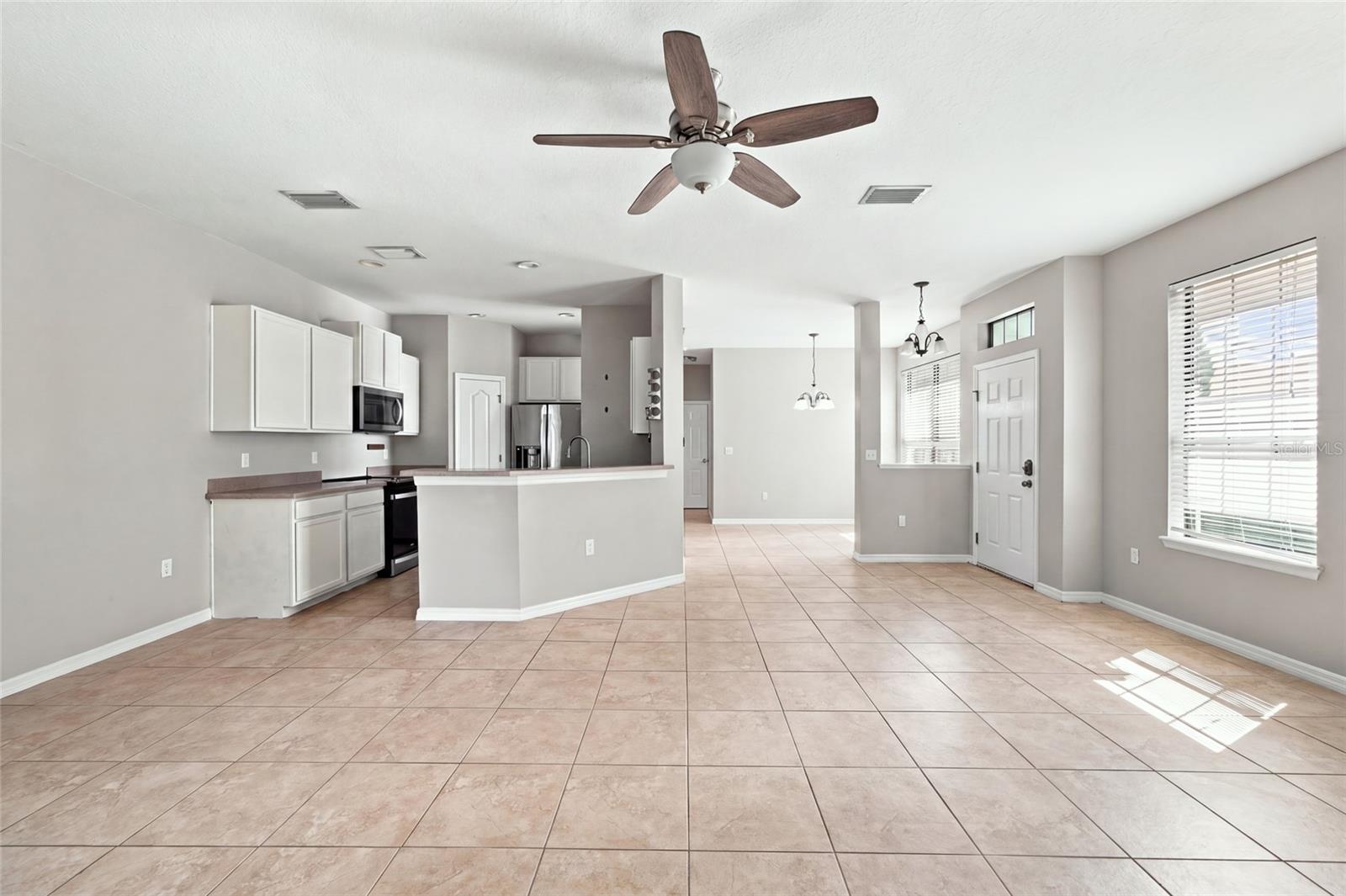 5519 KINGLETHILL DR — photo 2