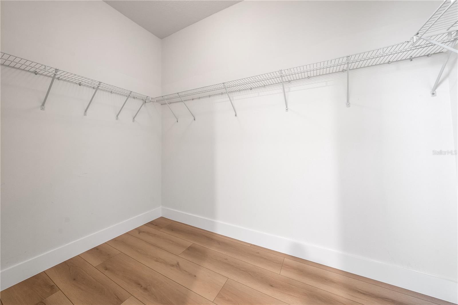 3768 PARKRIDGE CIR #23-104 — photo 29