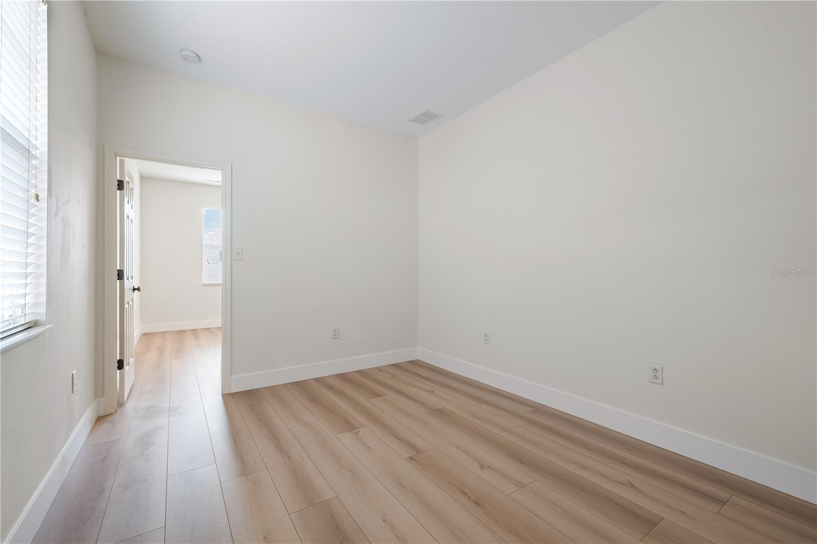 3768 PARKRIDGE CIR #23-104 — photo 34